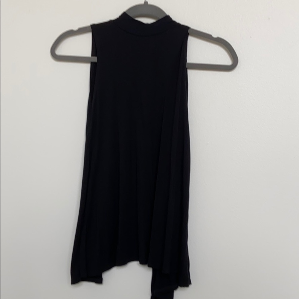 Mock neck tank top